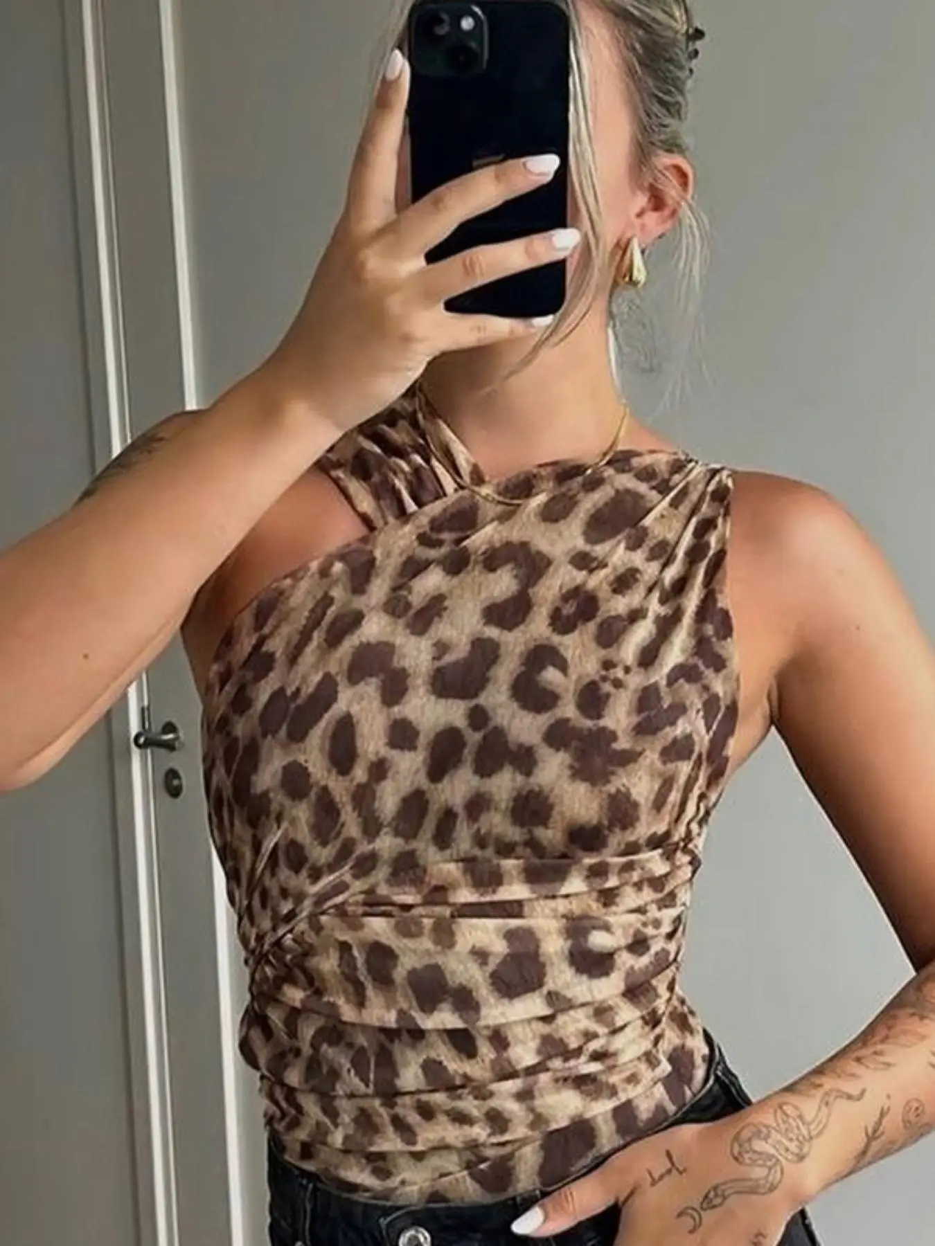 Women's Leopard Print Asymmetrical Neck Ruched Mesh Bodysuit, Fashion Casual Sleeveless Bodysuit for Summer, Ladies Clothes for Holiday Party Club