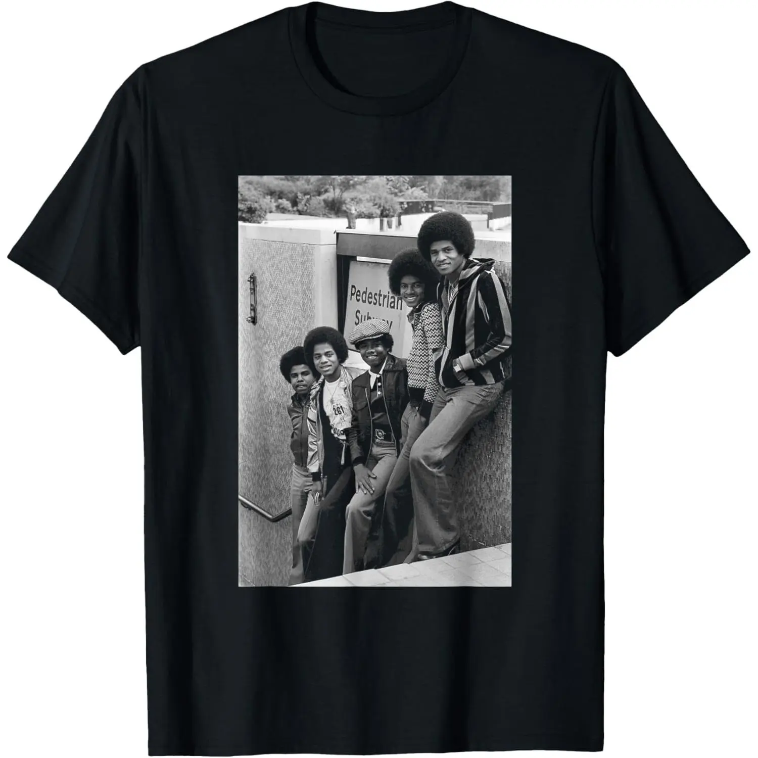 Shortsleeve Graphic Tee for Women with Michael Jackson & The Jackson 5 Photographic Print, Retro King of Pop Music Gift, Photo Print, Casual, Retro Graphic, Music Lover Gift, T Shirts Women, Retro Tee