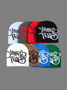 Unisex Autumn Winter Jacquard Letter Print Beanie Hat, Warm Knit Cap for Casual Streetwear, Stylish Hip-Hop Pullover Headgear, Graphic Hat