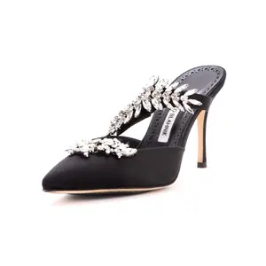 Pre-owned Manolo Blahnik  by Rebag