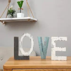 Wooden Letter Table Top Freestanding Sign, Rustic Wood LOVE Sign for Home Decor, Freestanding Wooden Letters for Wedding/Thanksgiving/Christmas/Decoration, Multicolor