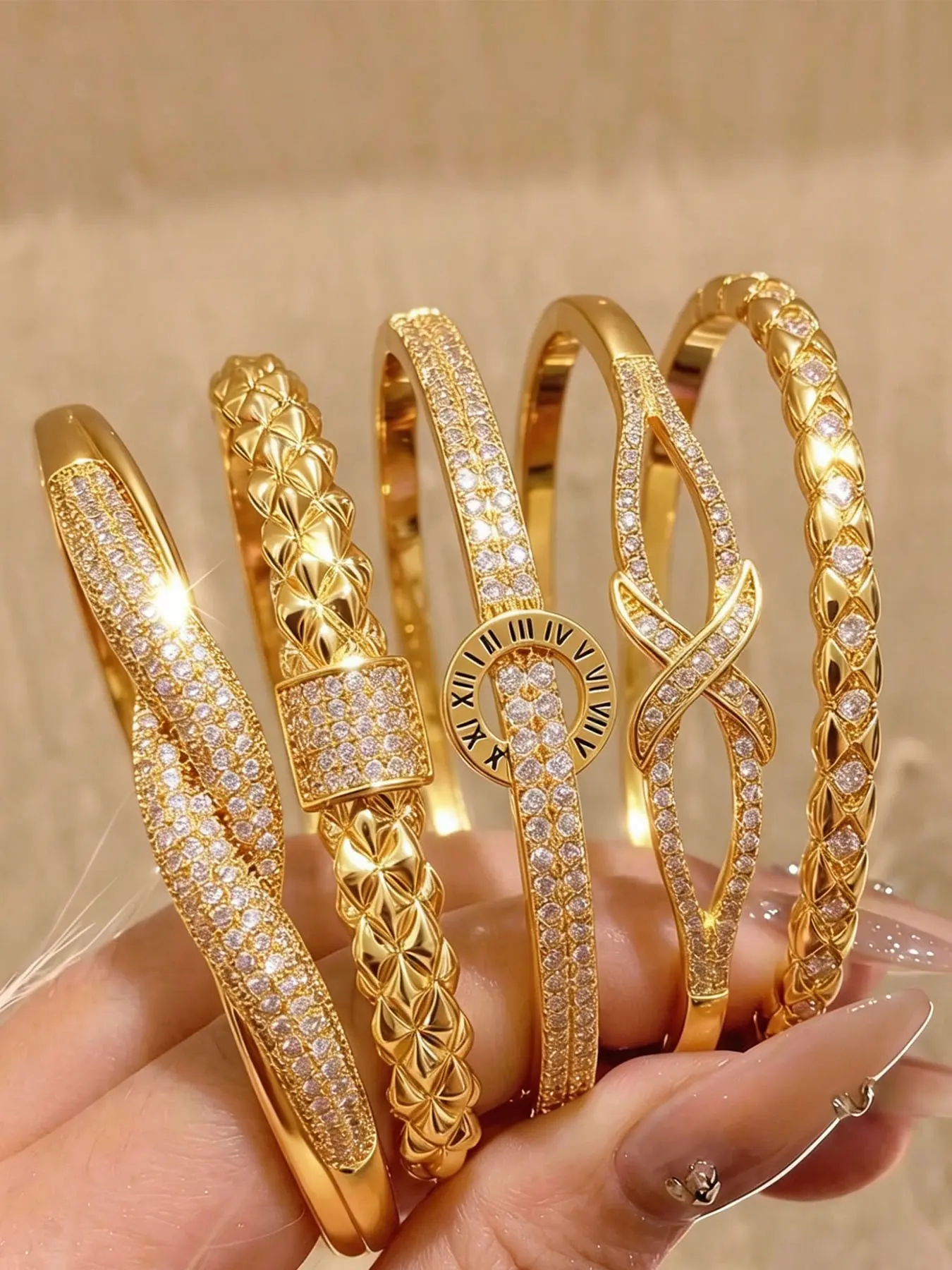 5pcs Women's Stainless Steel Water Drop Bangle Set, Elegant Stackable Bracelet Jewelry, Geometric Design Bangle, Waterproof & Durable, All-Season Gift for Her