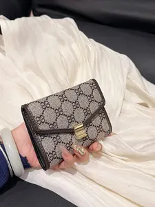 Fashion Classic Wallet for Women, Luxury Style Multi-Card Slot Foldable Print New Lock Closure Wallet, Versatile and Stylish Accessory