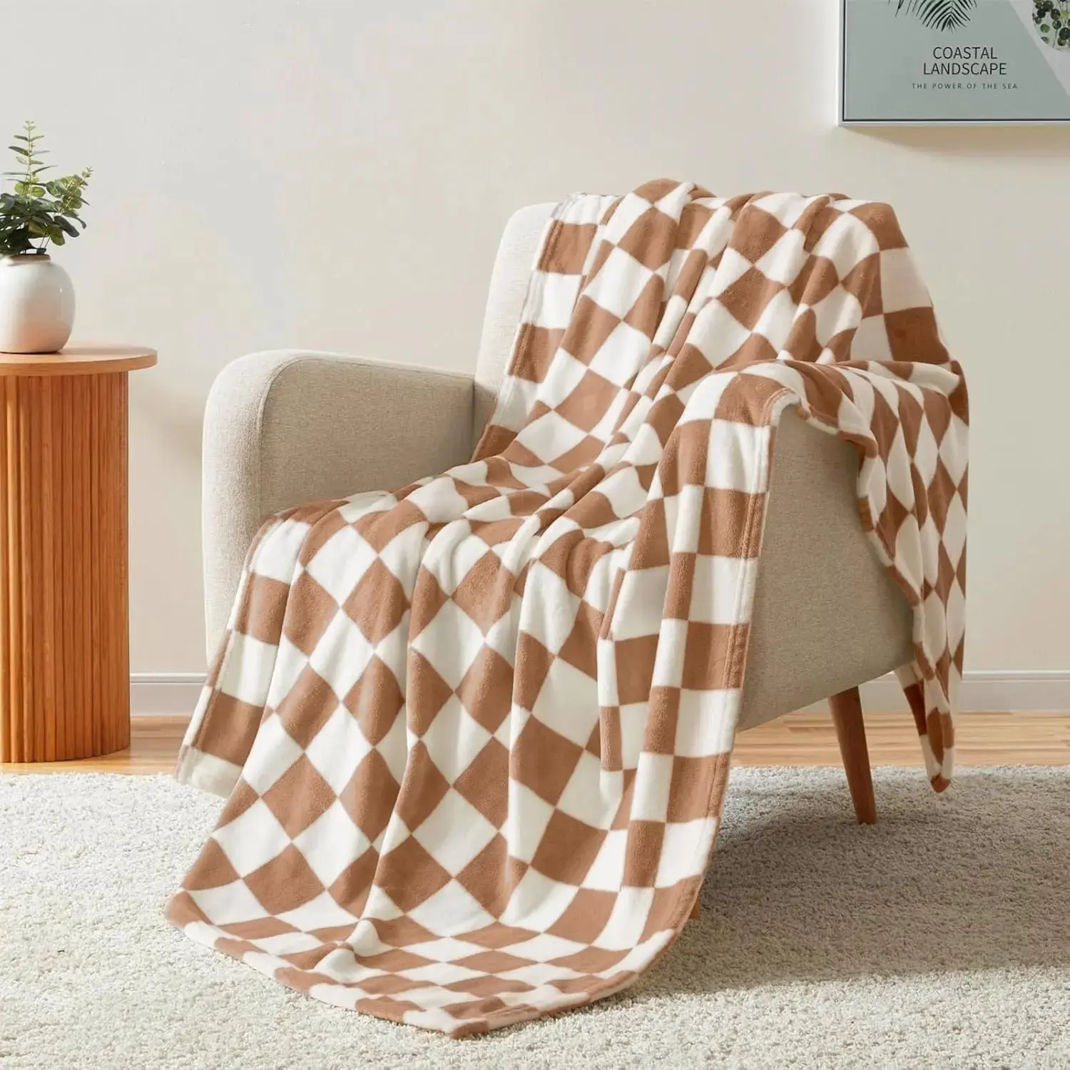 Homelike Moment Aesthetic Checkerboard Fleece Blanket, Khaki Soft Plush Throw, 300gsm Durable Warm Flannel, 3 Sizes, Cozy Lightweight Decor for Bed & Sofa
