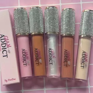 Bling Lip Gloss Smooth and Glossy Look for Lips with Moisturizer and Pink Packaging - US Natural Makeup