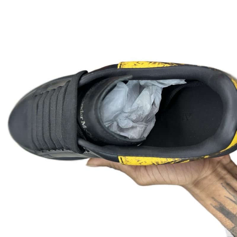 Alexander McQueen Shoe - Black Leather Footwear with Yellow Detail, Classic Design, Ideal for Casual Wear