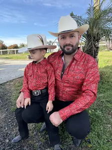 1 long sleeve shirt (ESTILO CAMPEON v2)