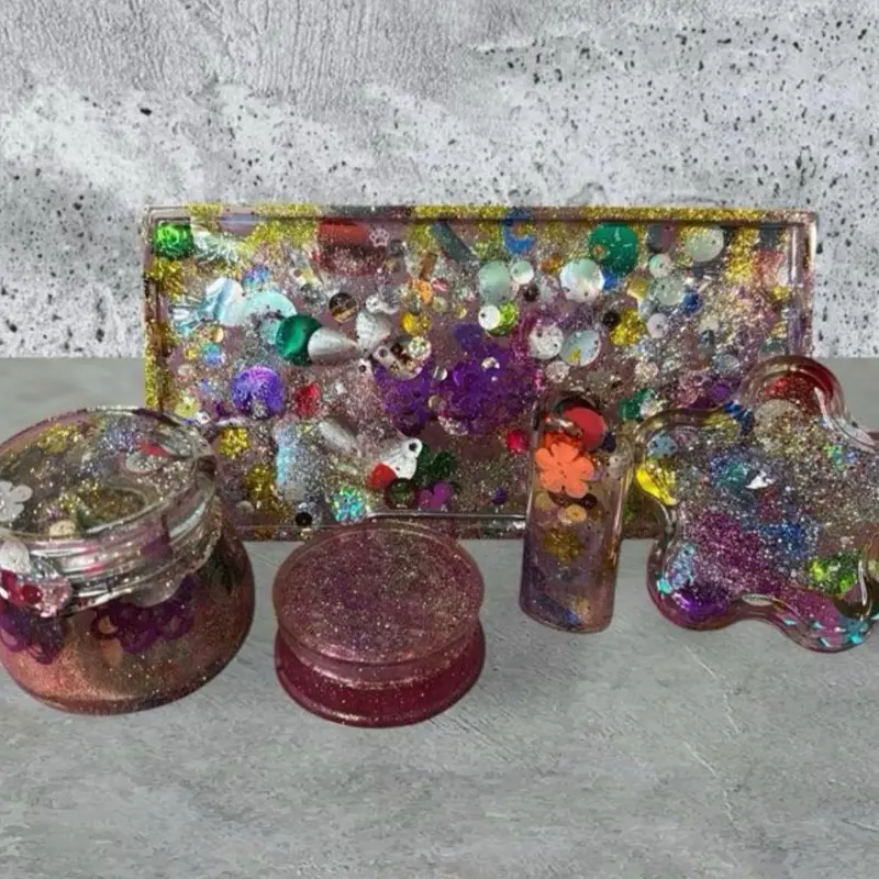 Sparkly ashtray set