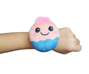 MagniPals Cupcake Magnetic Plush Toy - Customizable, Wearable 2.5” Collectible for Kids and Plush Collectors, Ultimate Plush - Fidget Toy Combo