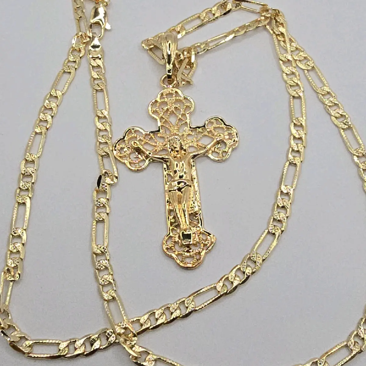 Christ on the cross Figaro style necklace gold-plated new design