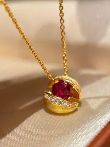 Luxury Floating Diamond Pendant Necklace, Elegant Ruby Garnet Charm, Sweet Party Accessory for Women, Simple and Chic Design