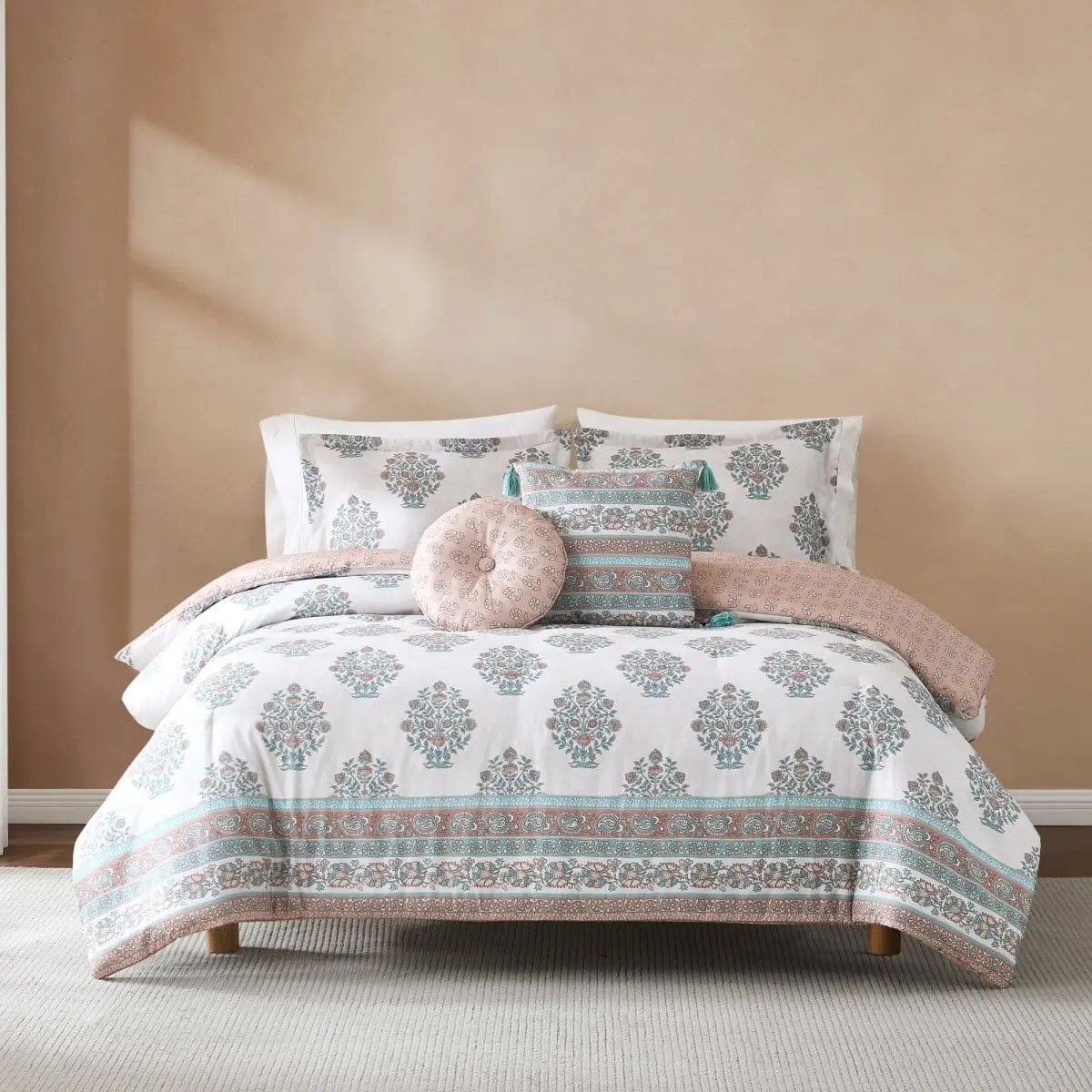 Lush Decor Sofia Flower Block Bouquet 5-Pc Cotton Comforter Bedding Set - 100% Cotton, Medium-Weight Polyfill, OEKO-TEX Certified, Machine Washable, Bedding Sets, Unique Bedding Sets