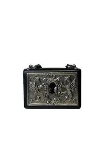 Pre-owned PRADA Black Leather Engraved Keyhole Book Bag