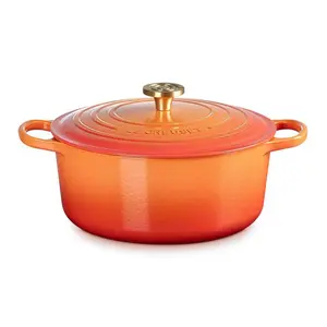 Le Creuset Signature Round Oven with Crucible Knob - 7.25 Quart - Flamme Dorée - Limited Edition