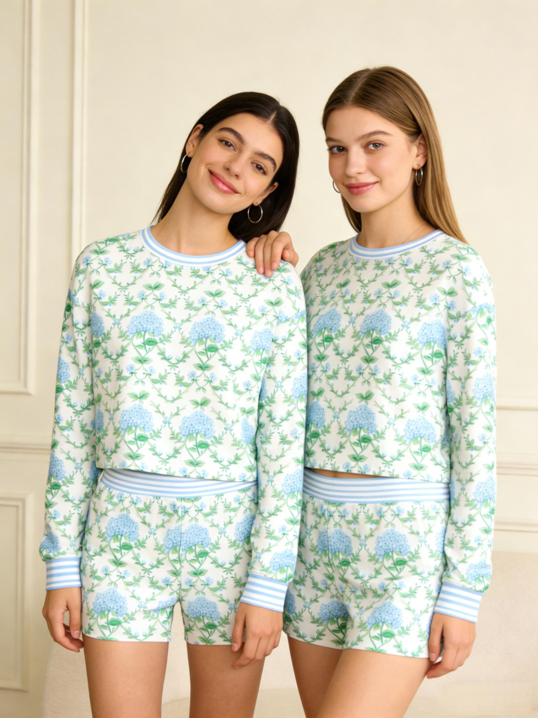 Womens Blue Hydrangea Floral Pajama Set Long Sleeve Two Piece Matching PJ Lounge Set with Shorts Cozy Sleepwear Mothers Day Gift Pajamas for Mom Pajama Party