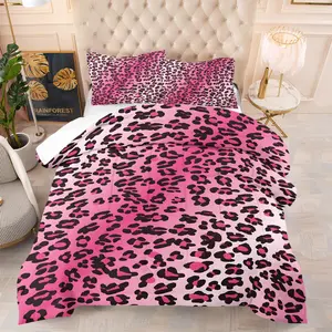 2/3 Pcs Pink-Black Gradient Leopard Print Bedding Comforter Set（Quilt/Comforter）, Comforter & 1/2 Pillowcases (no filler), All-Season, Gradient Leopard Print, Fits Bedroom/Dorm/Rental Decor, Ideal for Sweet-Cool Girl Style Fans/Roommates/Birthday Gifters