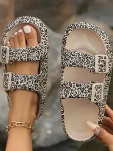 New Casual Vacation Adjustable Size Buckle Summer Slippers, Thick Sole Anti-Slip Beach Sandals, Indoor Home Slippers, Leopard Print, Leopard Pattern Slides, Unisex Large Size, Voyage Slide Sandal, Sliders Shoes