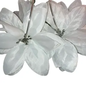 Snowflake Wildflower Handmade Earrings - White Floral Design with Elegant Detailing