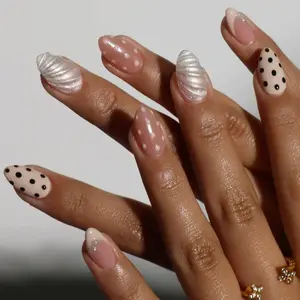 Ladies' Fashionable Wearable Nails, Shell Ripple Polka Dot Fake Nail Tips, Removable DIY Nail Extension Kit, Home Nail Art Set