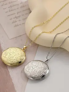 Vintage Flower Pattern Photo Locket Necklace, Fashion Pendant Necklace for Women & Men, Trendy All-match & Exquisite Jewelry for Birthday Gift, Engraved Necklace, Daily Wear Necklace, Dainty Necklace