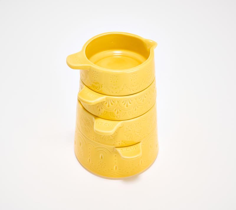 Aarti Sequeira 4pc Stacking Ceramic Measuring Cups