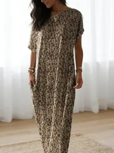 1 Count Women's Loose-Fit Long Nightgown, Leopard Print Soft & Comfortable Batwing Sleeve Lounge Dress, Sloping Shoulder Round Neck Pocket Sleepwear, Casual All Season Loungewear, Nightwear Sleepwear Homewear