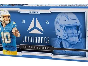 2025 Luminance football hobby box