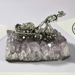 Amethyst Chunk with Miner