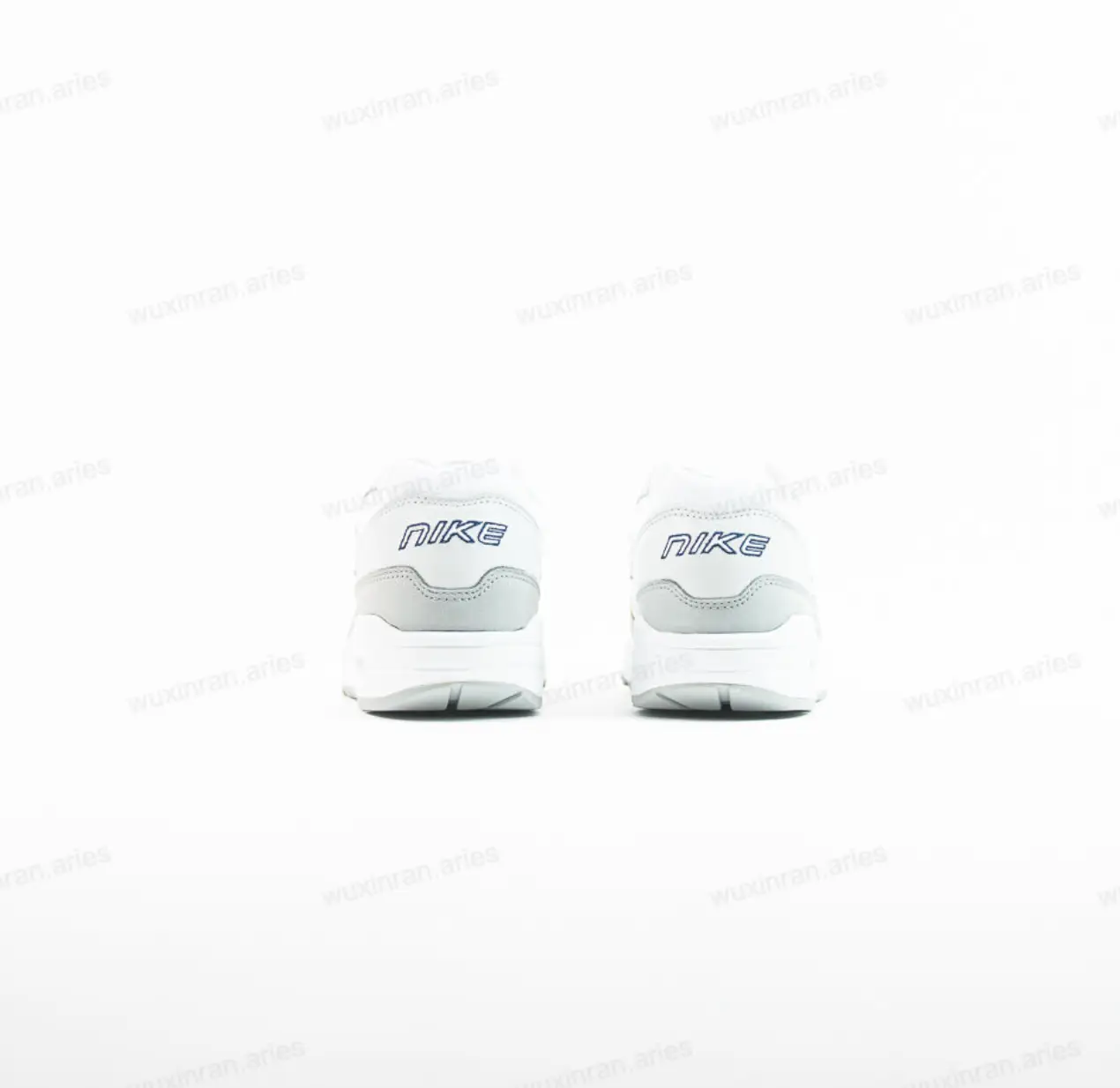 Air Max 1 87 LX NBHD Photon DustWhite Nike Adidas try 8