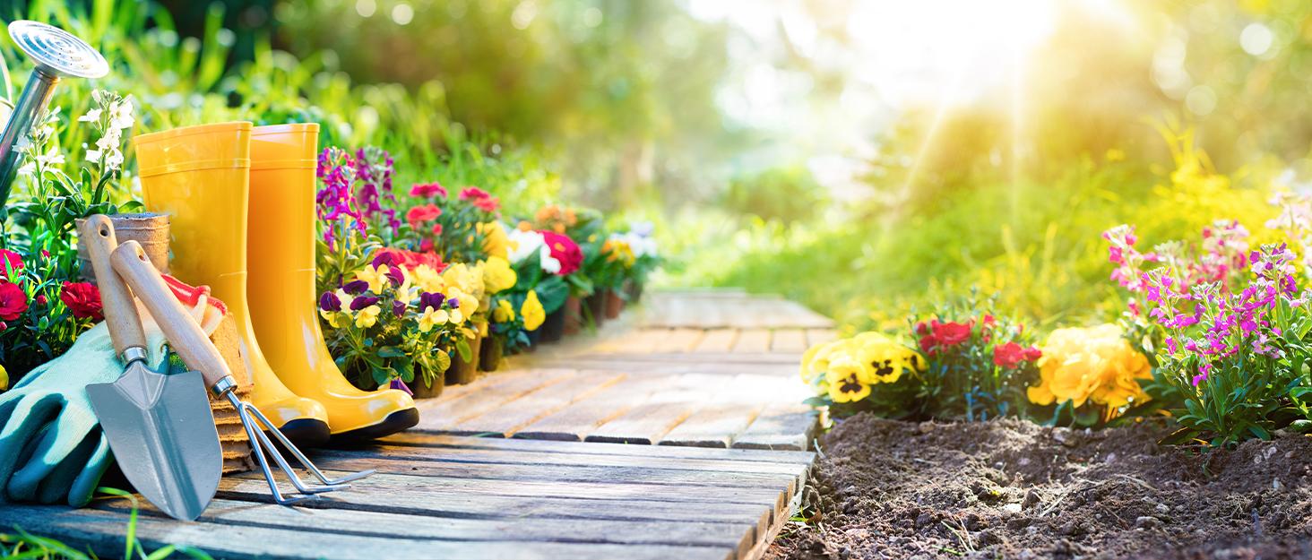 Plastic raised garden bed, 3 raised planters with legs, height 14.5inch, used for growing vegetables, fruits, flowers, and herbs both indoors and outdoors