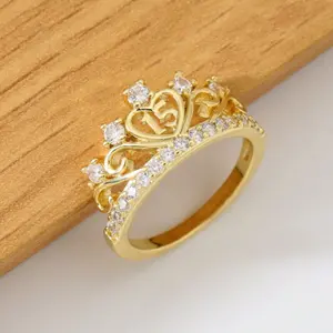 Queen Crown Heart Ring with Zirconia – Elegant Princess Style Jewelry, Birthday Graduation Christmas Gift for Her