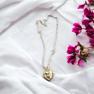 Custom Mama Locket Necklace