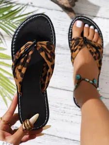 Women's Flat Sandals 2026 New Design Comfortable Versatile Leopard Print Suitable for Various Occasions Leopard Pattern Slides