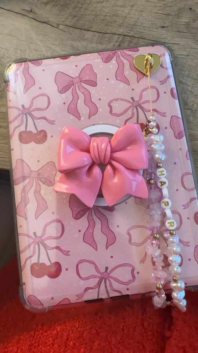 Item: Bowtie-Rose Red