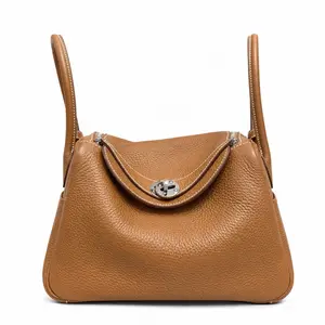 Pre-owned HERMÈS Leather tote bags CALUXB Hermes Taurillon Clemence Lindy 26 Gold