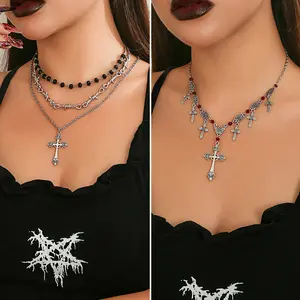 christmas 2024 ornament Hip Hop Necklace Cross Pendant Dark Clavicle Chain Gothic Style Sweet Cool Necklace Niche  double venus necklace