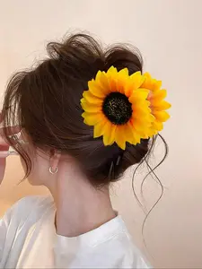 Sunflower Designed Hair Clip, Simple and Refreshing Multifunctional Accessory, Perfect for Casual Hairstyles and Tying Braids and Ponytails