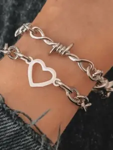 Stylish Punk Thorns Bracelet, Unique Hip Hop Jewelry for All Seasons, Perfect Gift for Men and Women, Ideal for Holidays and Birthdays, Punk Style Bracelet, Heart Design Bracelet, Heart Charm Bracelet