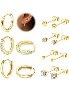 7 pairs of gold earrings for women, 925-silver Huggie-style Creole earrings, 14K gold-plated earrings, gold sets suitable for multiple ear piercings, hypoallergenic gold earrings, Stud earring jewelry, Dainty lightweight hoops