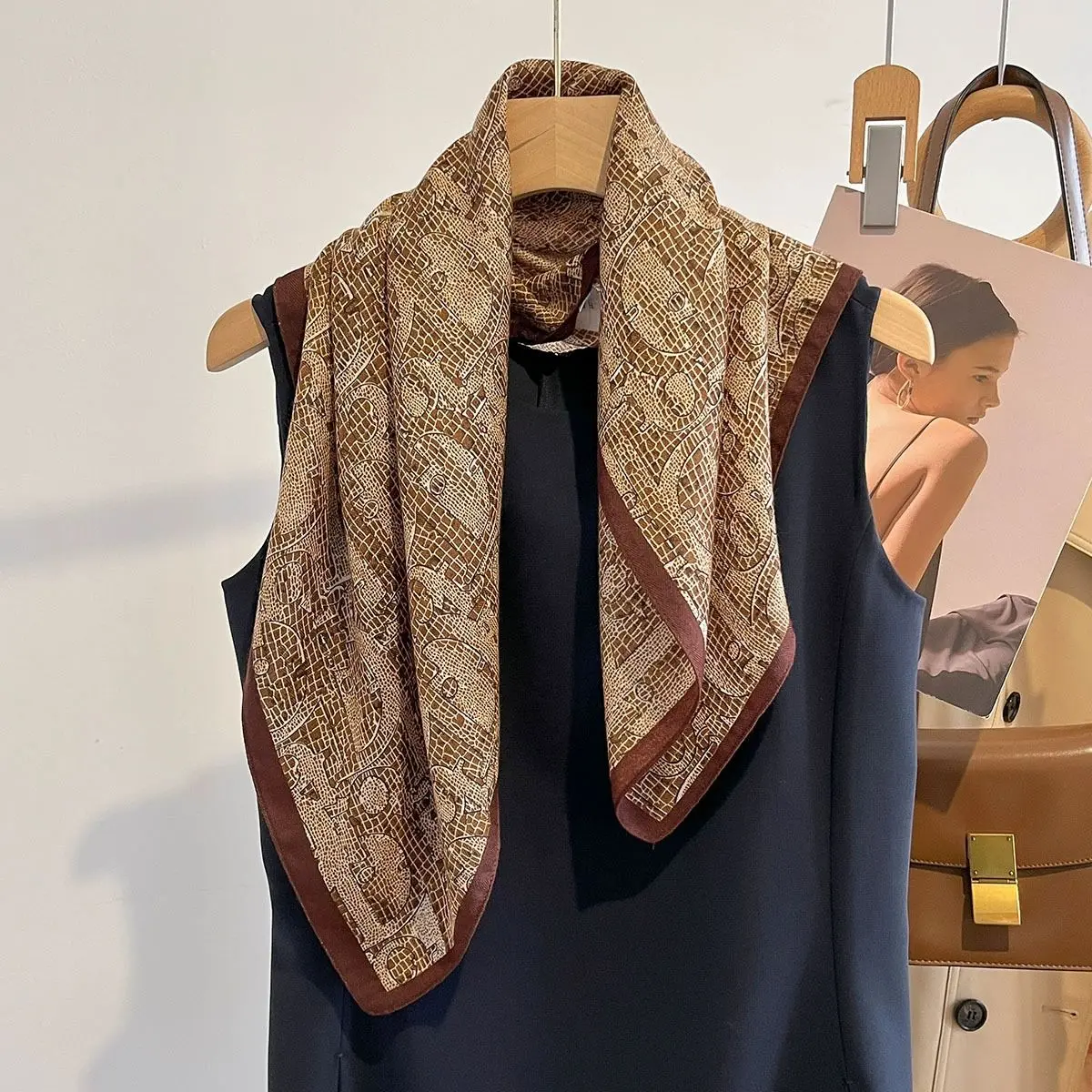 FW 130  Coffee color