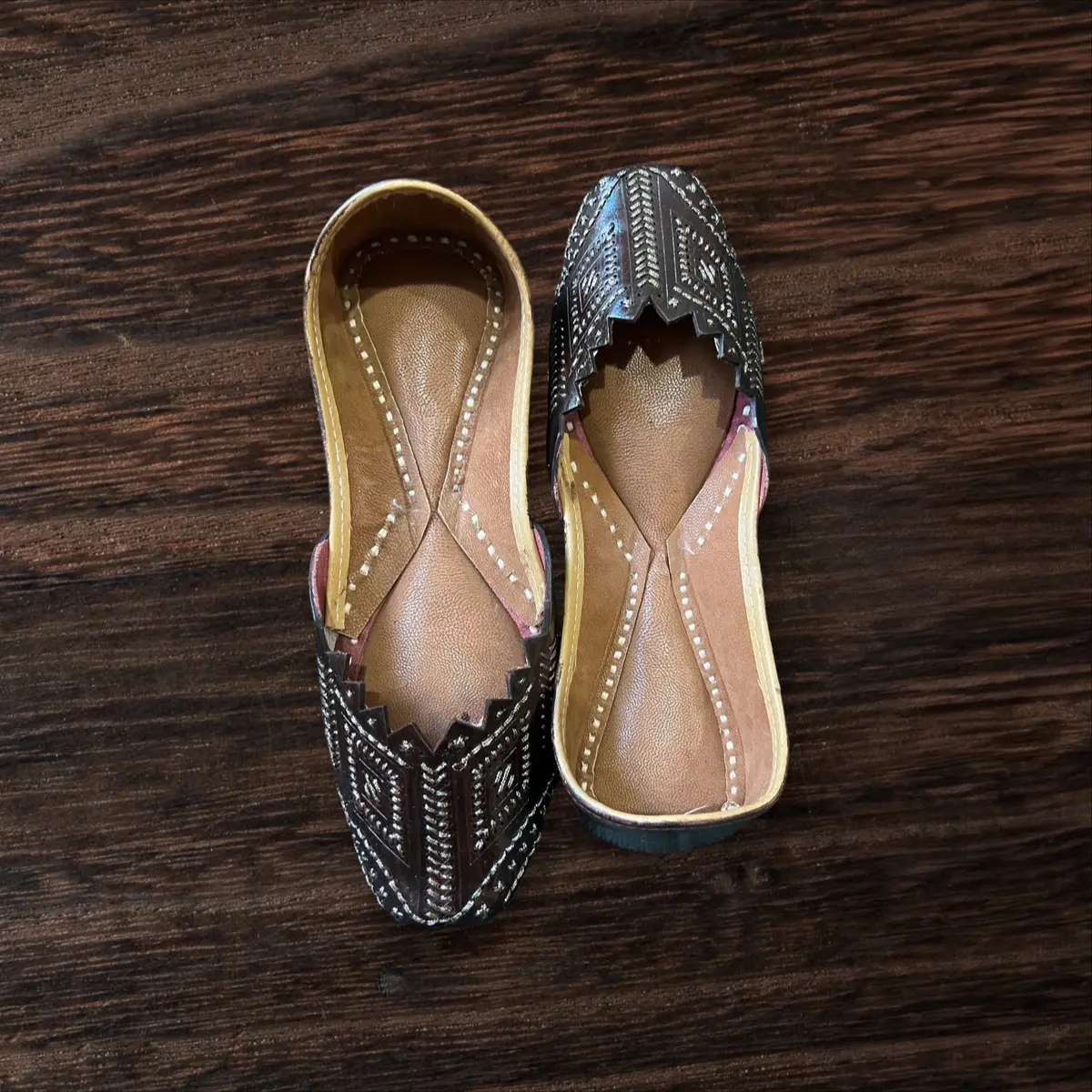 Traditional Handmade  Punjabi Jutti Womenswear Footwear Flat Flatform Walking Shoes