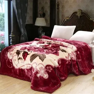 father son blanket ，Double Layer Thick Raschel Blanket Throw, Large Floral Pattern, Soft Plush Cover for Bedroom Living Room Use, Cozy Home Decor