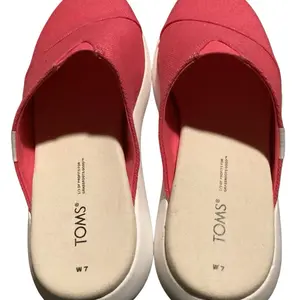 Tom’s Pink Canvas Shoes/Slides Size 7 Women Footwear