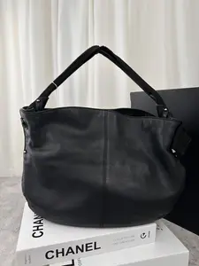 Pre-owned SALVATORE FERRAGAMO Leather Shoulder Bags Ferragamo one shoulder bag, Vara model, leather, navy. MR16032026A430