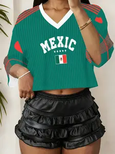 Mexican Soccer Jersey Women's Short Sleeve Top, Vertical Stripes V Neck, Retro Mexico Flag Sporty Crop T-Shirt