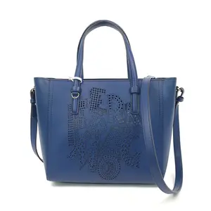 Pre-owned SALVATORE FERRAGAMO Leather Shoulder Bags 9.06'' R1289 Shoulder Bag C1369694637 0602 T3 Mia