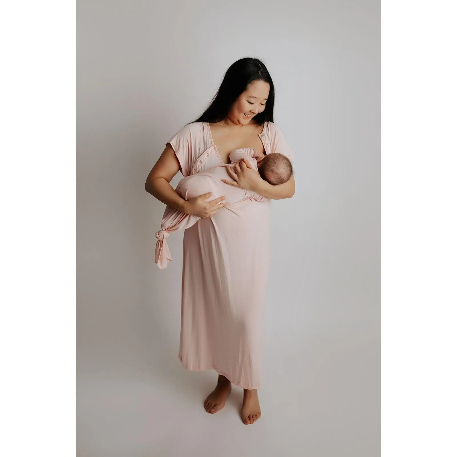 Heavenly Pink Mommy & Me Matching Labor Gown and Newborn Knotted Baby Gown