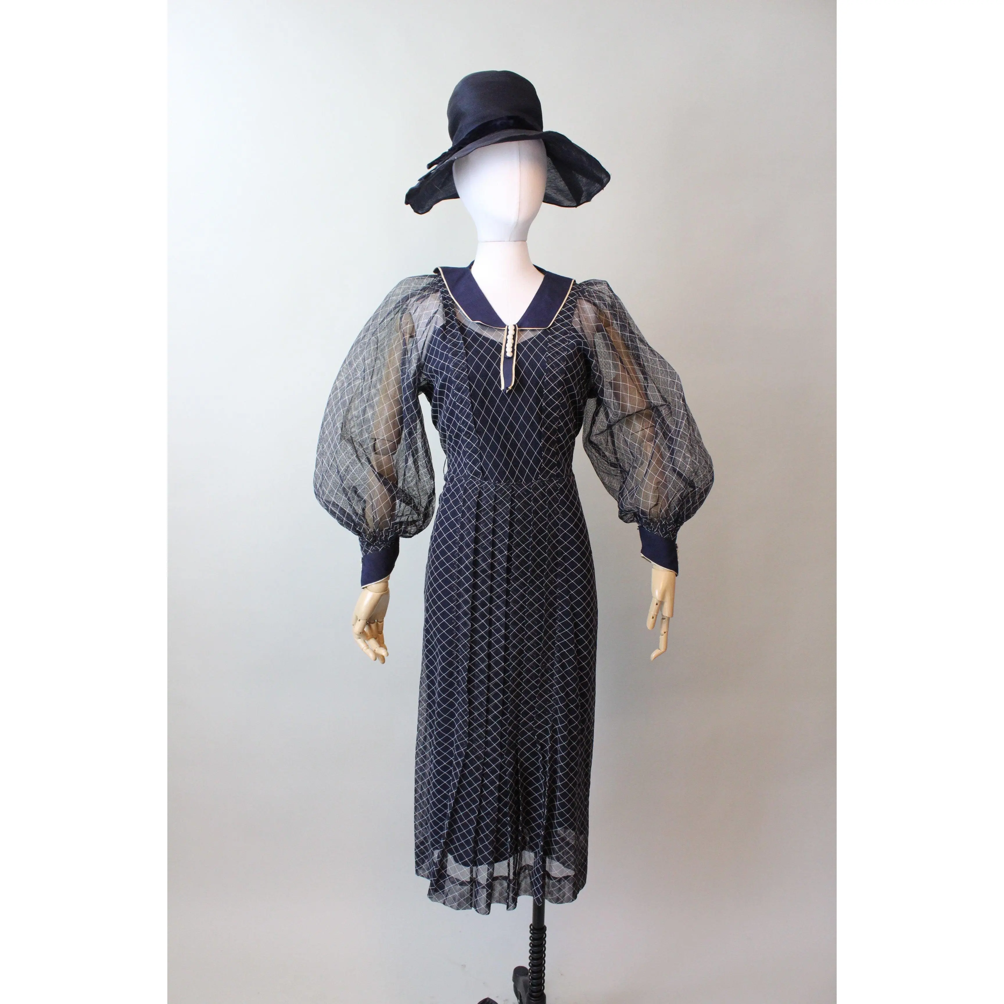 1930s BALLOON SLEEVES mesh dress small medium | new fall