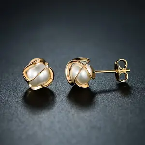 18K Gold Plated Caged Pearl Stud Earrings, 8MM Pearl Light Luxury Style Design Gives The Best Gift