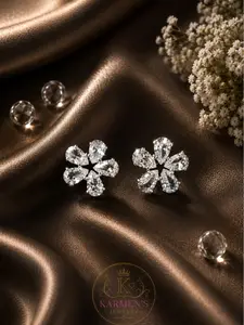 Flower Earring in 925 Silver